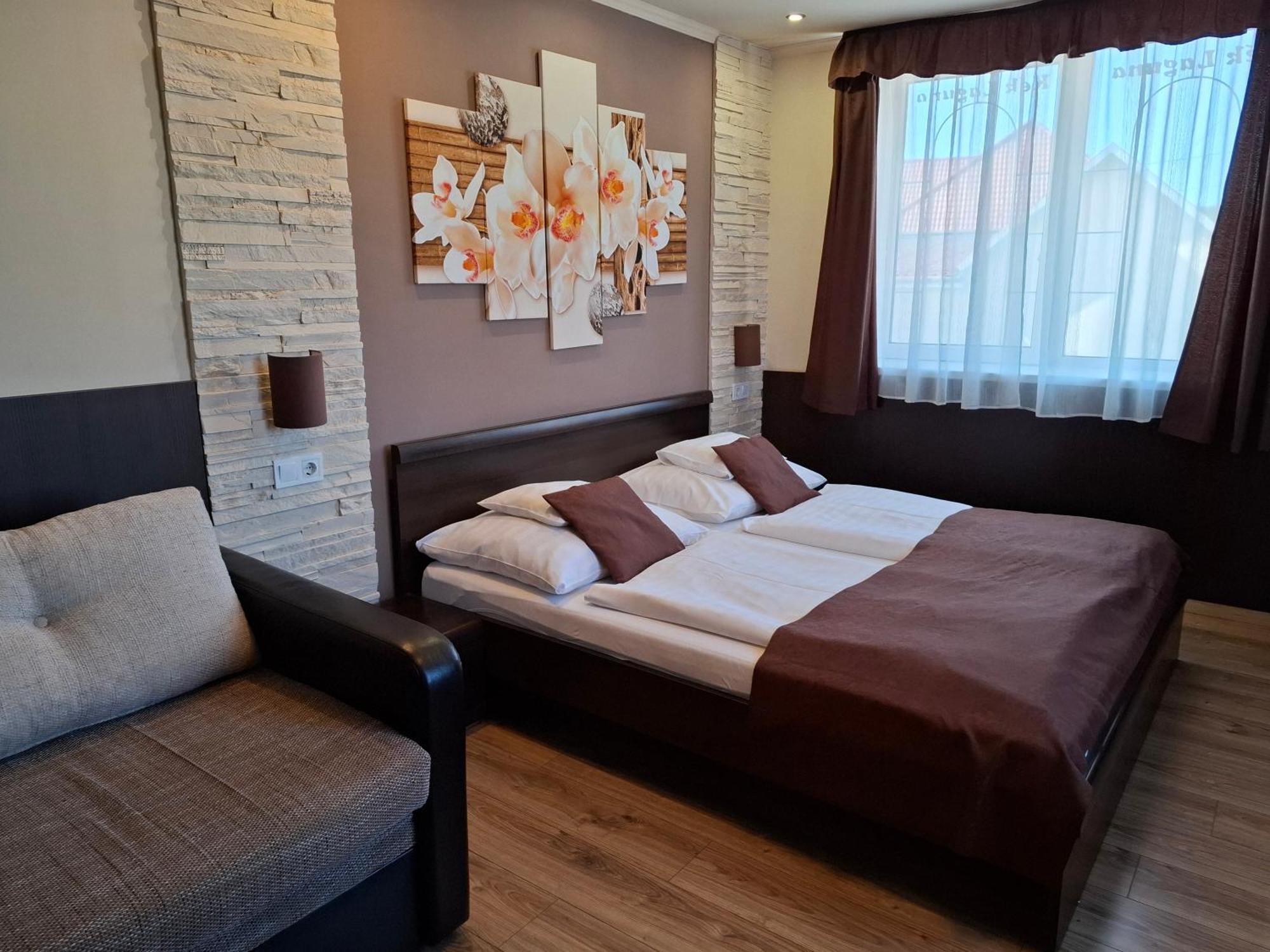 Kek Laguna Wellness Apartmanok Egerszalók Exterior foto